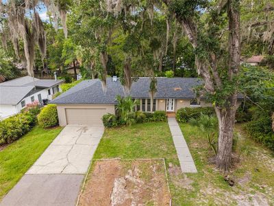 930 NW 37th Ter