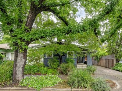 2027 Sloat Way