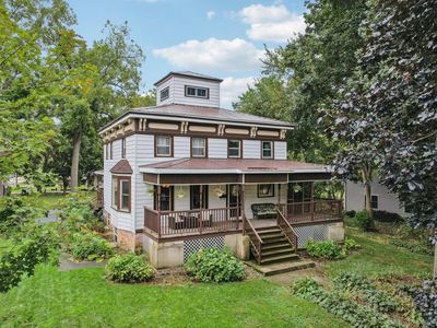 217 South Lincoln STREET