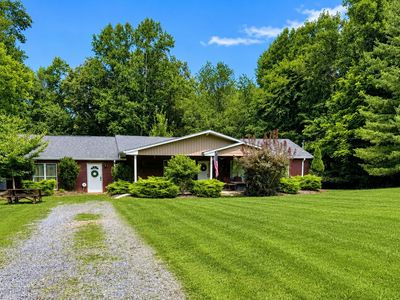 825 Pollard Rd