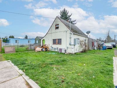 Property at 588 W Rose St, Lebanon, OR