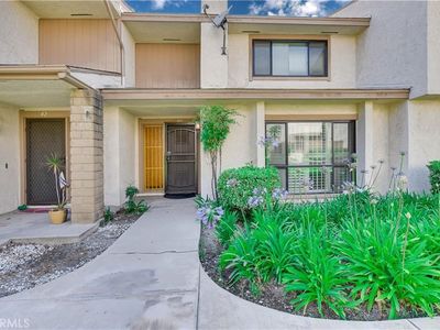 40 Candlewood Way