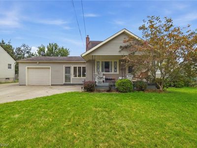 1613 Country Club Ave