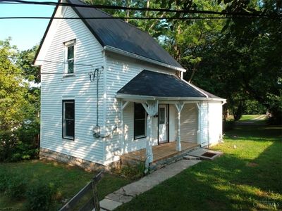 110 Smith St