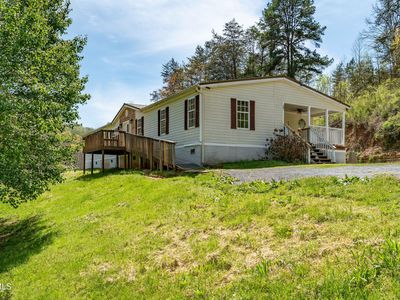 107 Hollow Hill Ln