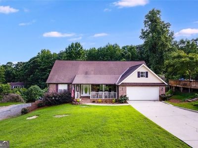 144 Bobs Dr SW