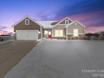 4695 Quaker Hill Dr SE