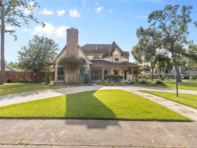 600 Nottingham Ln
