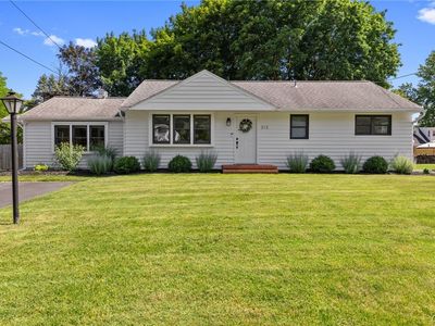 313 Forsythe St
