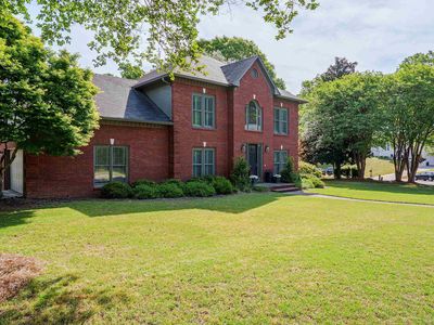 4556 Magnolia Dr