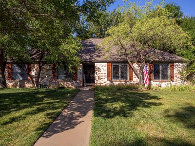 3512 Bremond Dr