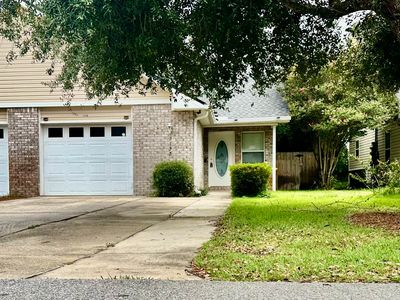Property at 2155 Tom St, Navarre, FL