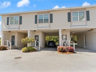 303 Hidden Harbor Way