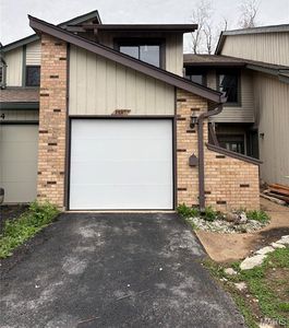 2042 Silent Spring Dr