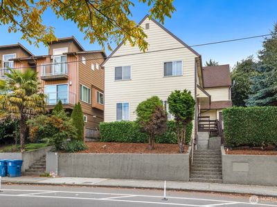 5210 11th Avenue NE #1-5