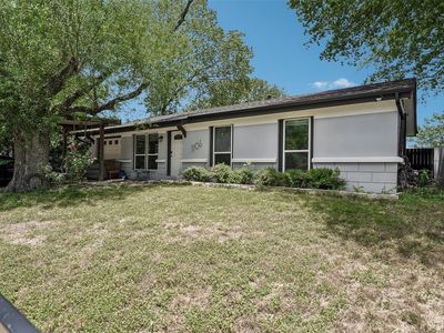 1106 Chesapeake Dr