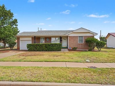 1213 Karen Dr