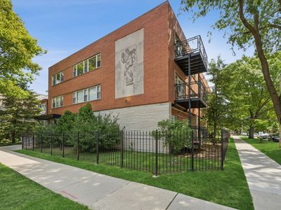 Property at 240 S Oak Park Ave APT 305, Oak Park, IL