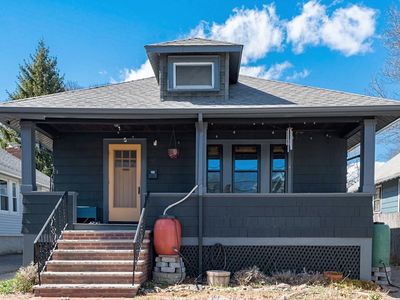 11 Eugenia Rd