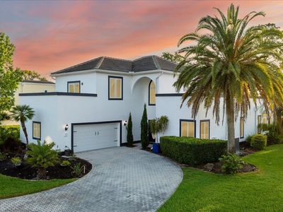 13 Bay Pointe Dr