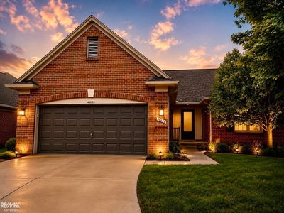 Property at 40135 Streamwood Ct, Sterling Heights, MI