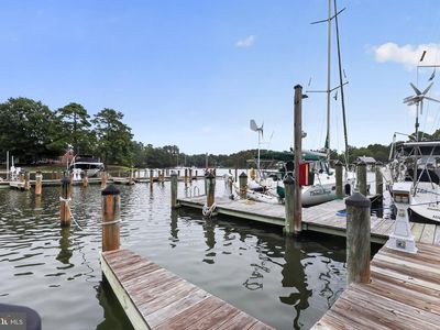 1036 Leeward Way #1036