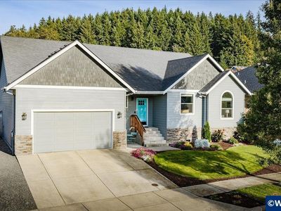 1539 Lakeview Dr