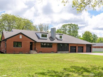 6780 Brantford Rd
