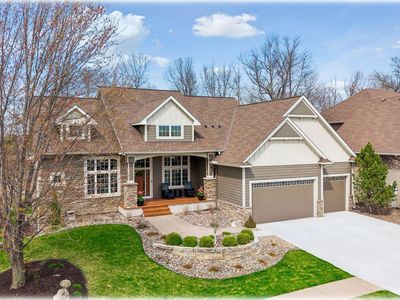 9943 Vagabond Ln N