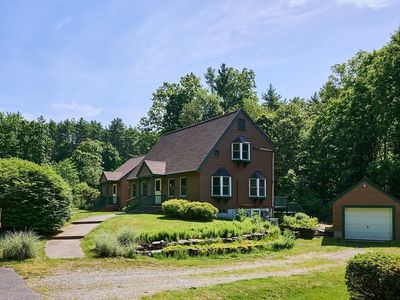 55 Huckle Hill Rd