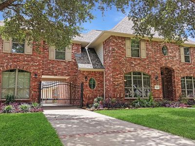 1302 Lake Grayson Dr