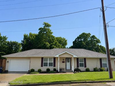 Property at 205 Maple Ave, California, MO