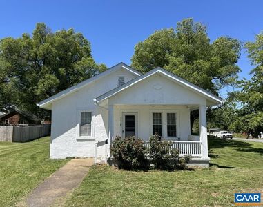 681 Sherwood Ave