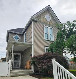 795 Campbell Ave
