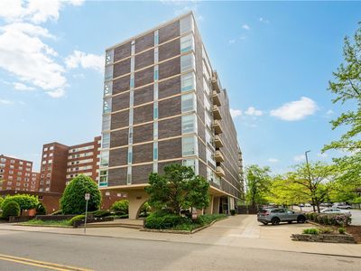 552 N Neville St APT 26