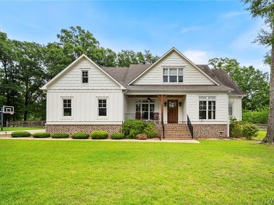 100 Cherokee Dr