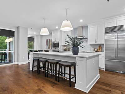 105 N Riverview St UNIT 218