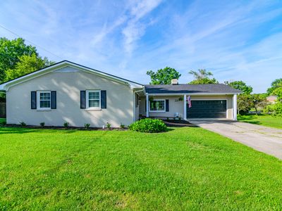 23 Windridge Dr