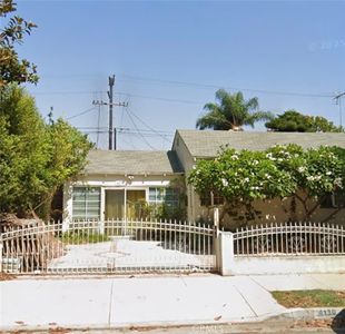 4130 Redwood Ave