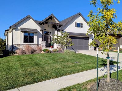 22076 W 93rd Ter