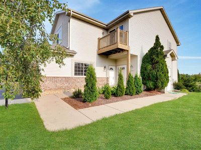 W197N16879 Stonewall DRIVE