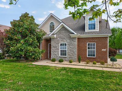 3373 Hibernia Pass