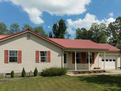 1124 Gregory Ln