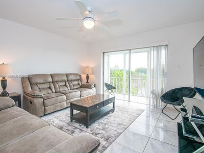 4650 Washington St APT 502