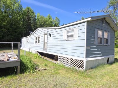 590 Lake Road