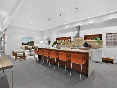 1813 Capitol Ave #250