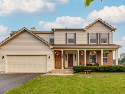 225 Midlane Dr
