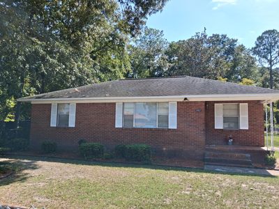 862 Manchester Rd