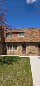 1402 E Gateway Cir S APT H