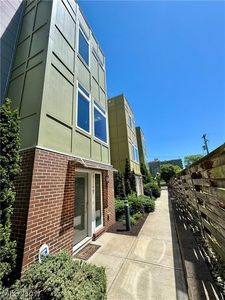 7309 Gateway Ct